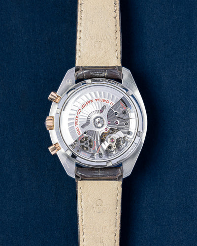 Omega Speedmaster Moonphase 304.23.44.52.13.001