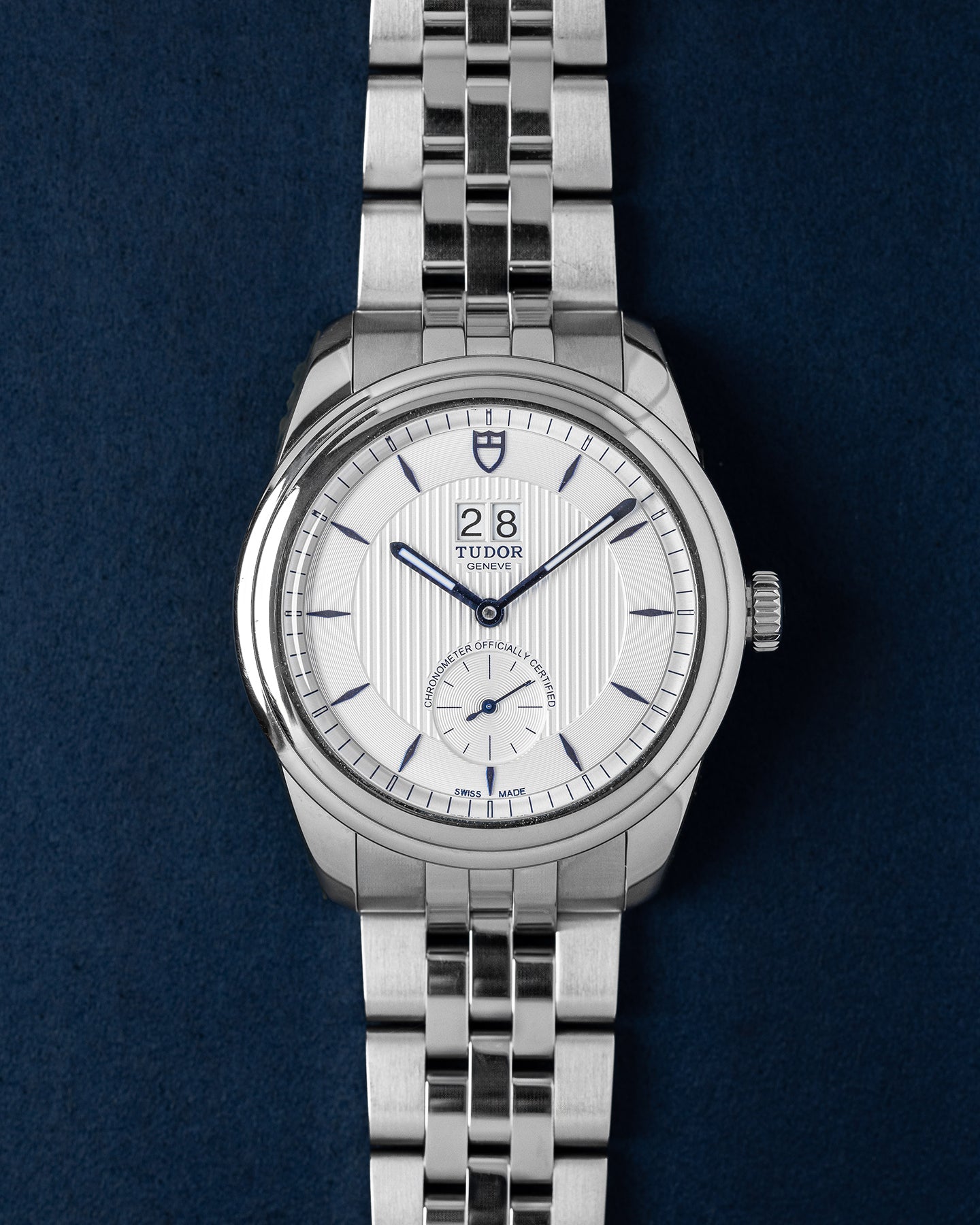 Tudor Double Date M57100